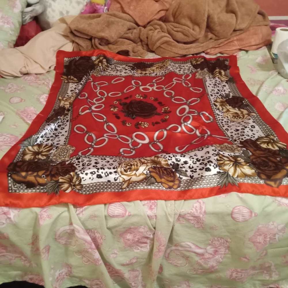 Women's Vintage Style Floral Leopard Print Polyester Silk Scarf